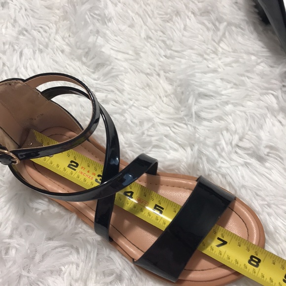 Girls Sandals and Heels different sizes. - Picture 9 of 15